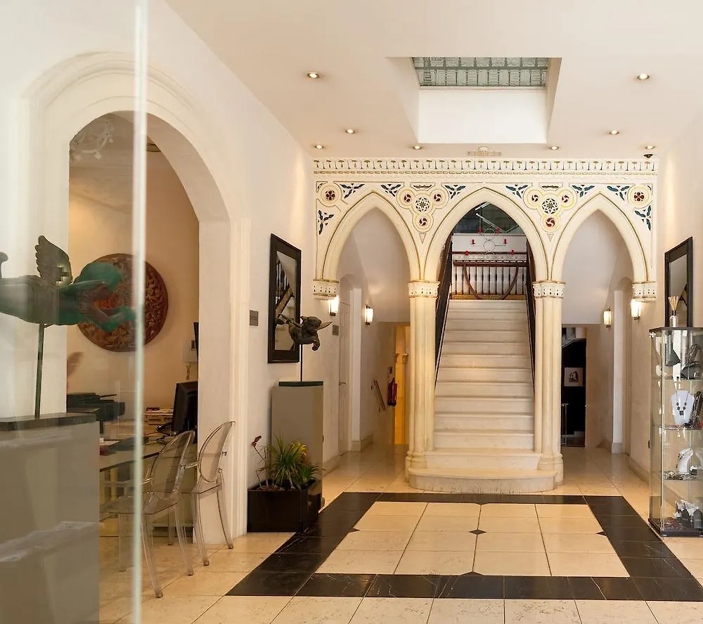 Catedral Almeria Hotel